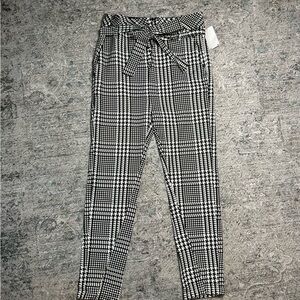 🆕 AG Green and White Houndstooth Paper Bag Pants